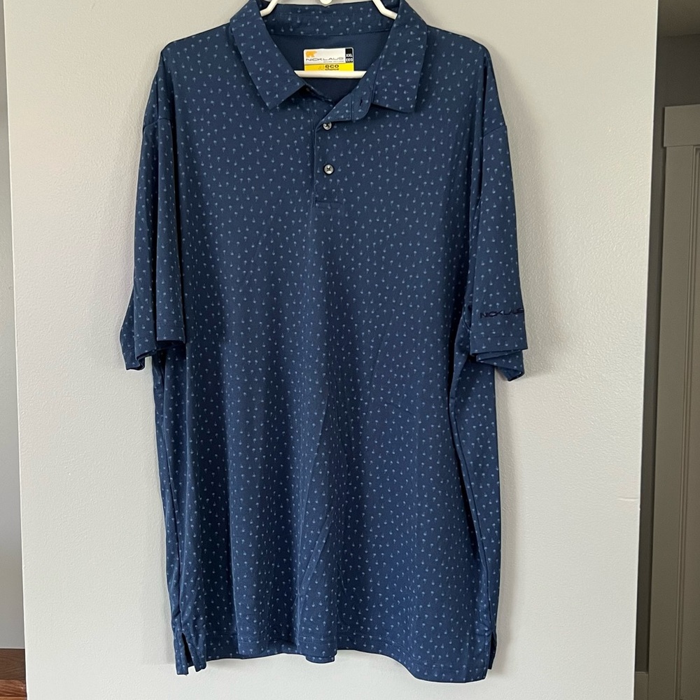 Nicklaus short sleeve polo with palm trees